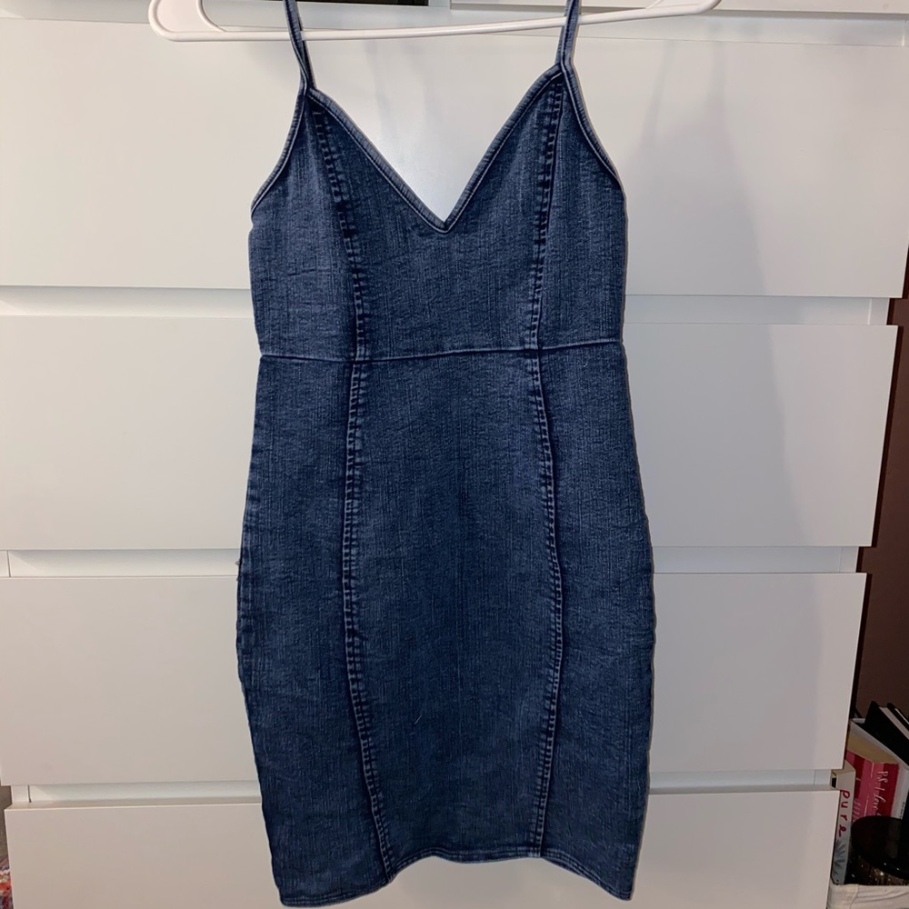 Jean Windsor dress. Small
